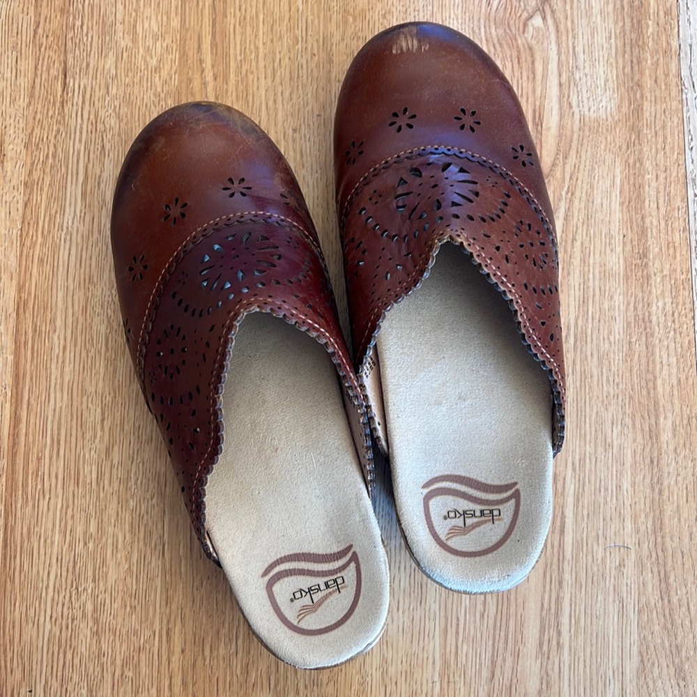 Bohemian dansko clogs